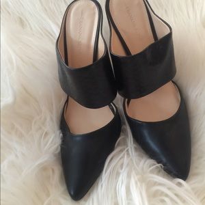 Banana Republic black Shoes